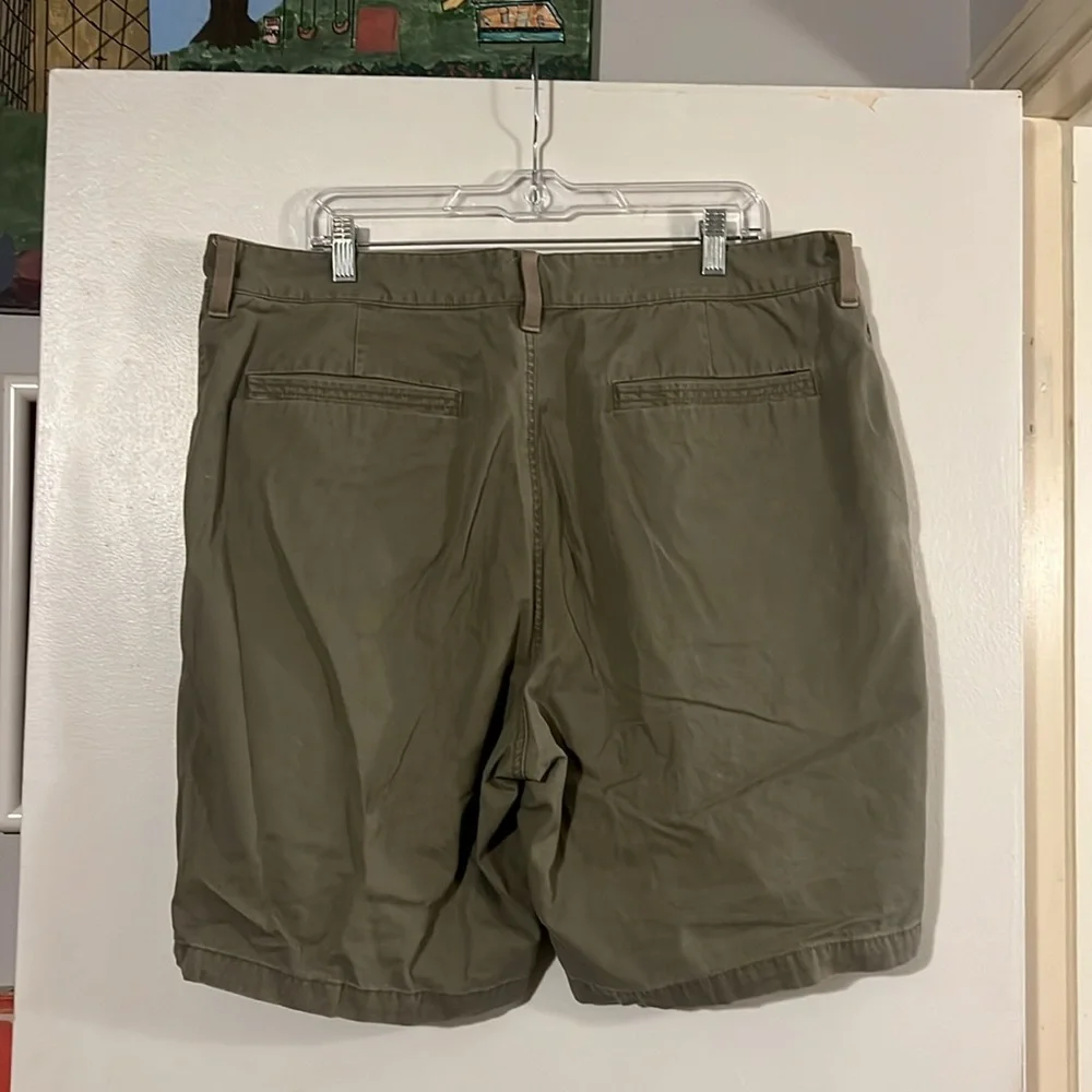 Indigo Palms khaki flat front shorts
